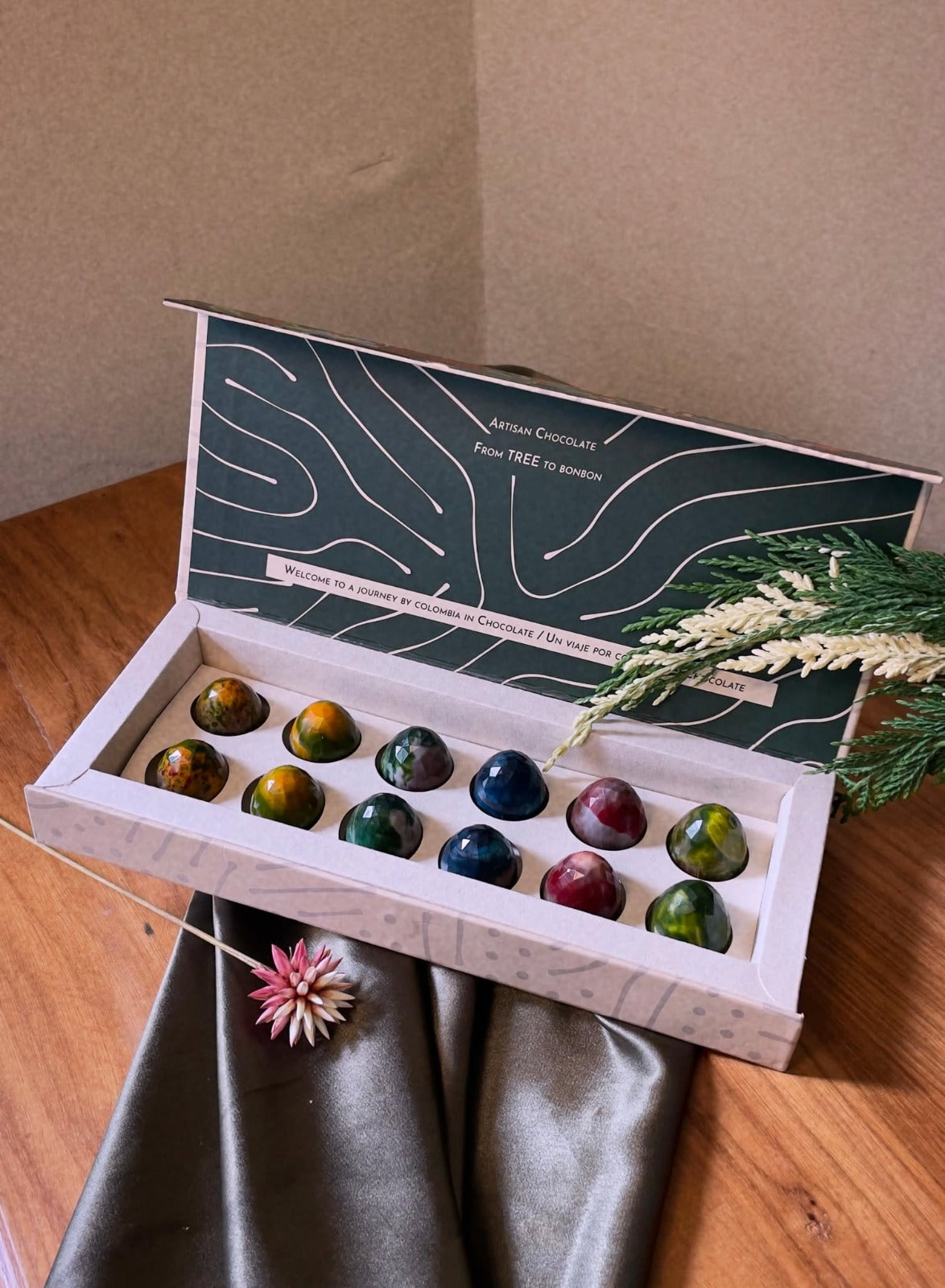 CAJA DE CHOCOLATES DE LUJO